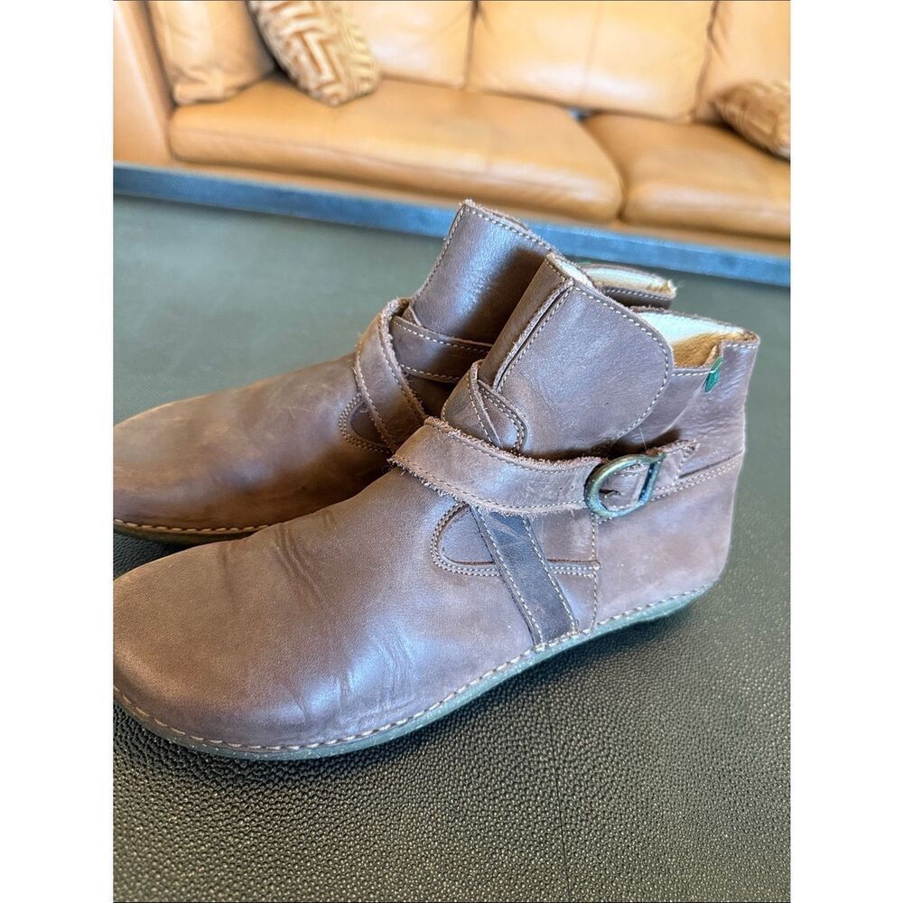 El Naturalista Women's Brown Leather Ankle Boots size 42/10